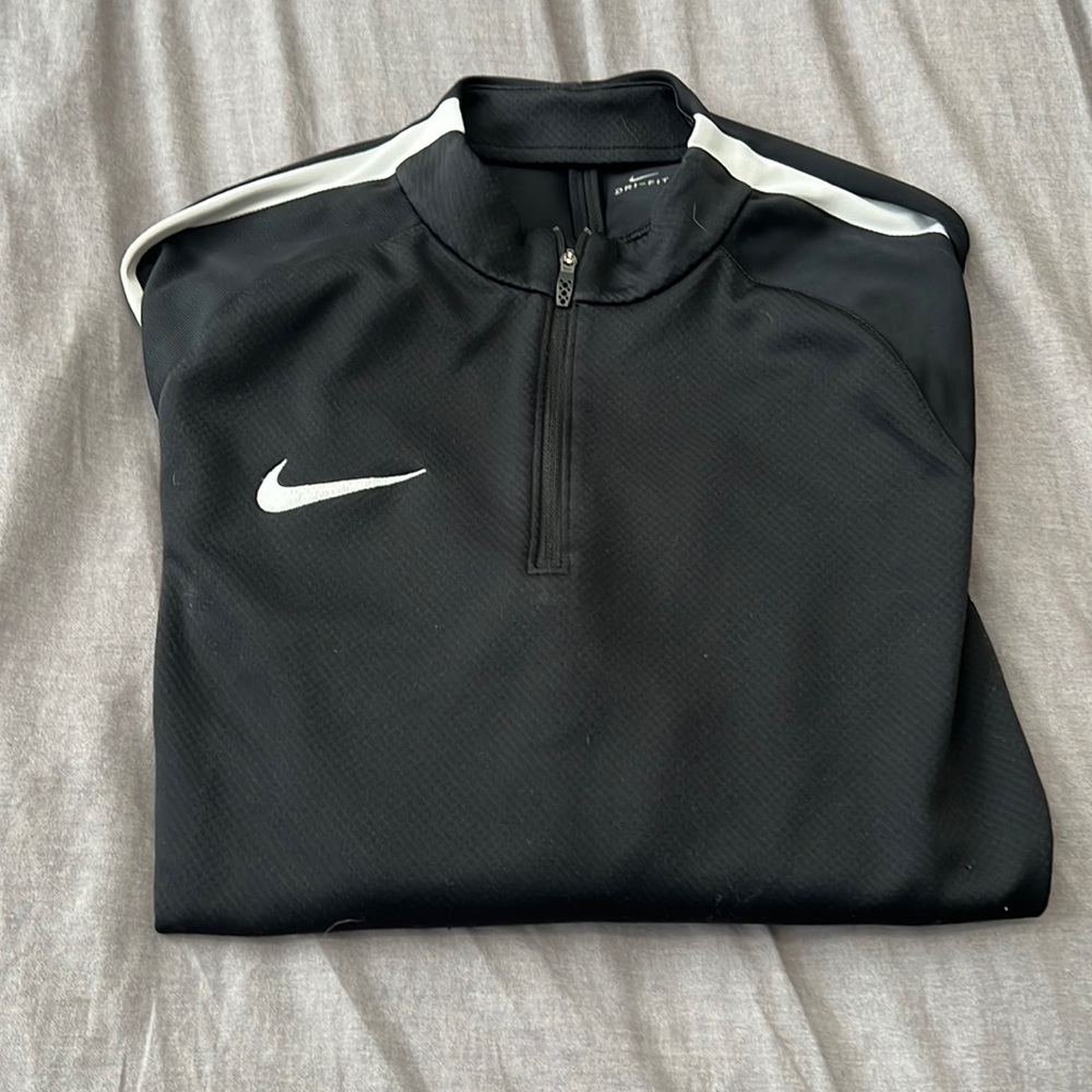 Men’s Nike dri-fit quarter zip